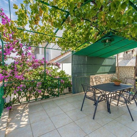 Apartment Bubi Trogir Eksteriør billede