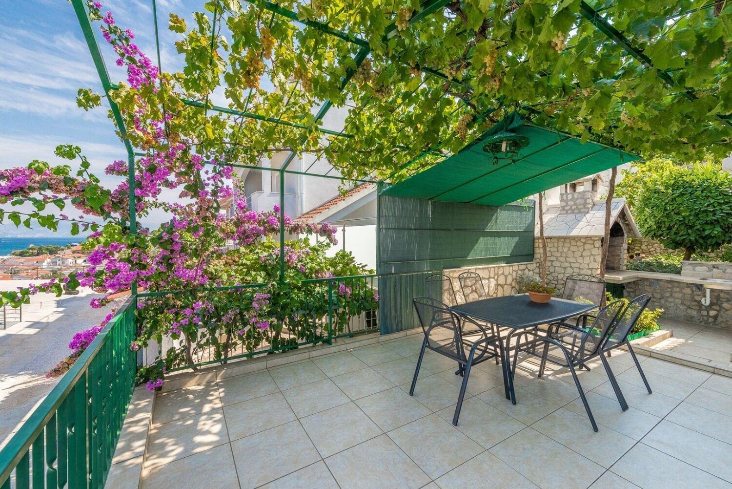 Apartment Bubi Trogir Eksteriør billede